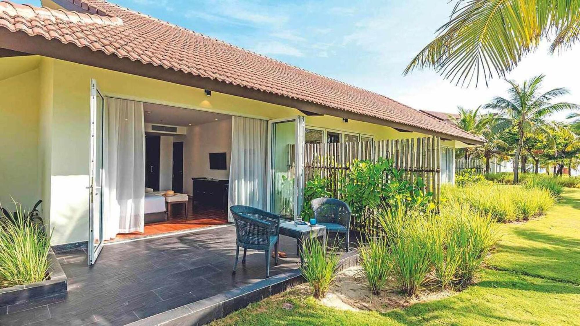 Robinson Nam Hoi An Hotel Tam Ky Exterior photo