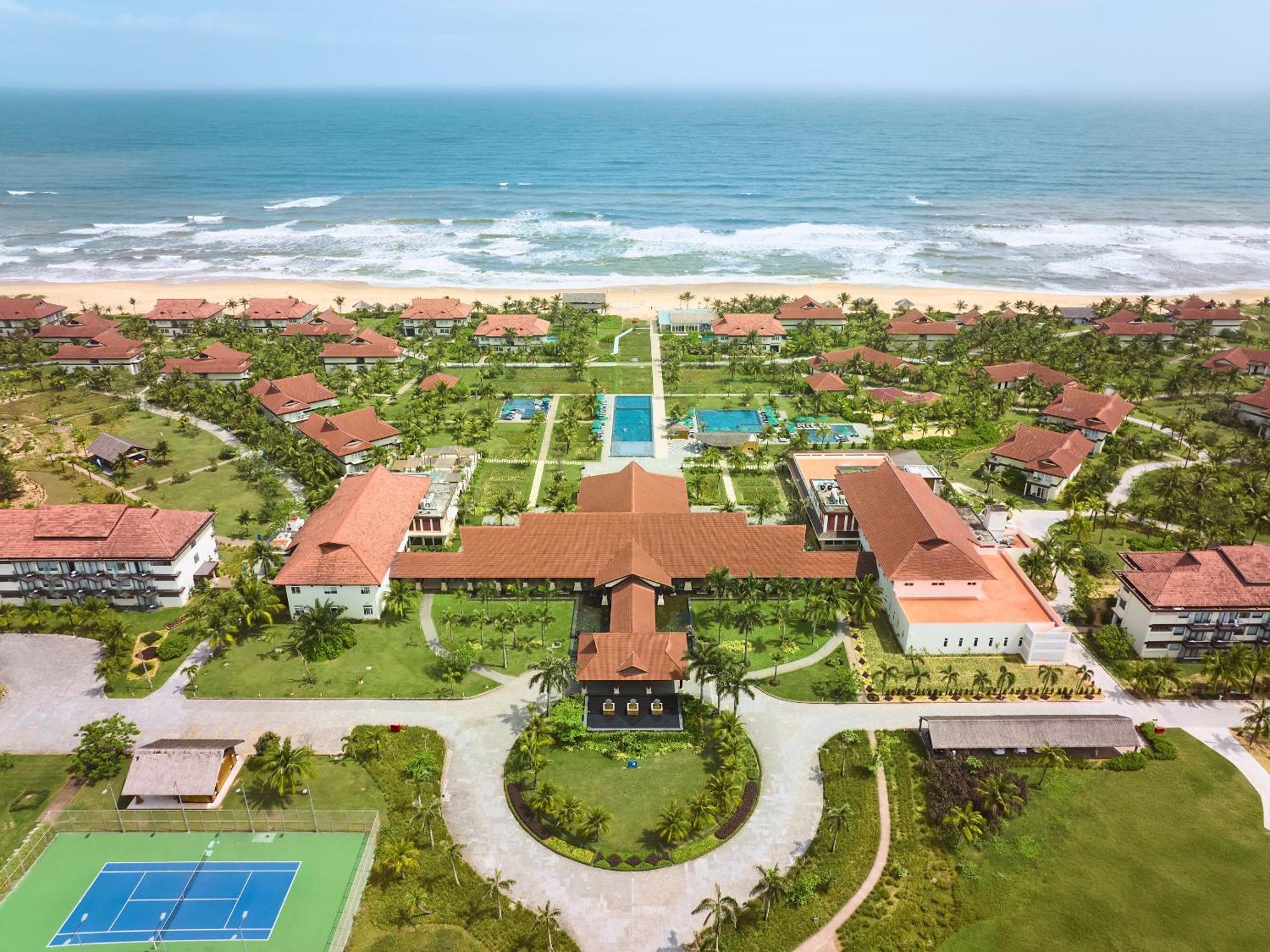 Robinson Nam Hoi An Hotel Tam Ky Exterior photo